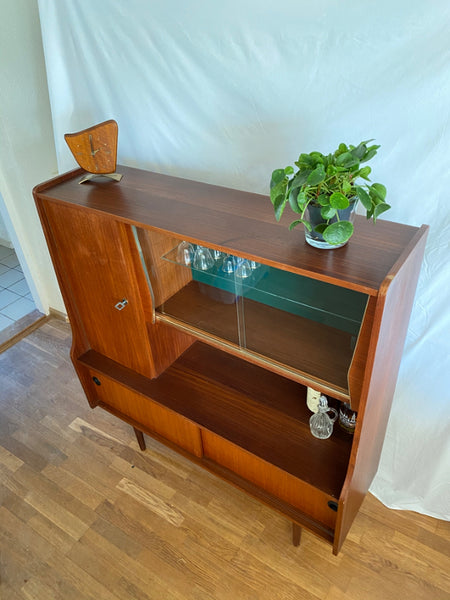 Vintage Highboard Kast Uit De Jaren 60 - RELIVING