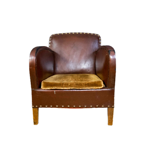 Antique Clubchair