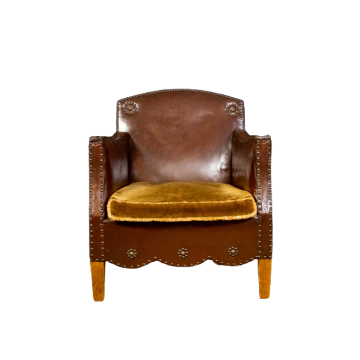 Antique Clubchair