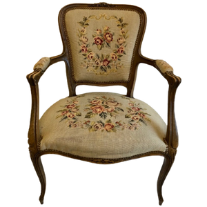 Bijzondere Antieken Louis Xv Fauteuil