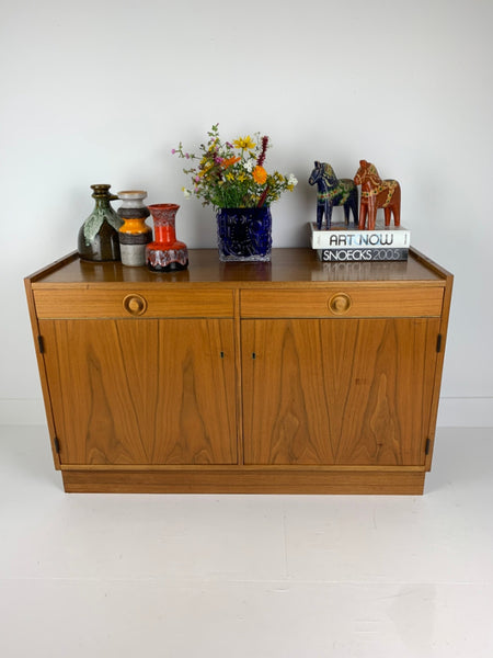 Scandinavisch Vintage Dressoir (Klintholm)