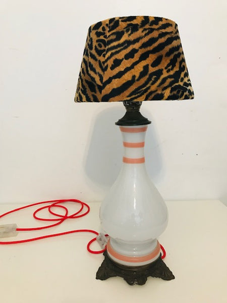 Mister Napoleon Vintage Glazen Olielamp Tafellamp Met Luipaard Kap - RELIVING