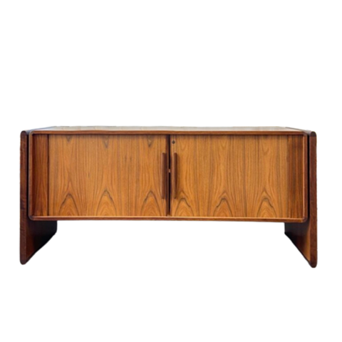 Dyrlund Deens Floating Dressoir Credenza