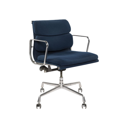 Herman Miller Ea108 Model Met Wielen In Een Speciale Stof